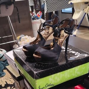 Sam Edelman Black and Gold Peep Toe Heels